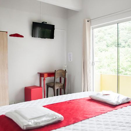 Hotel Grezelle Santa Bárbara Buitenkant foto