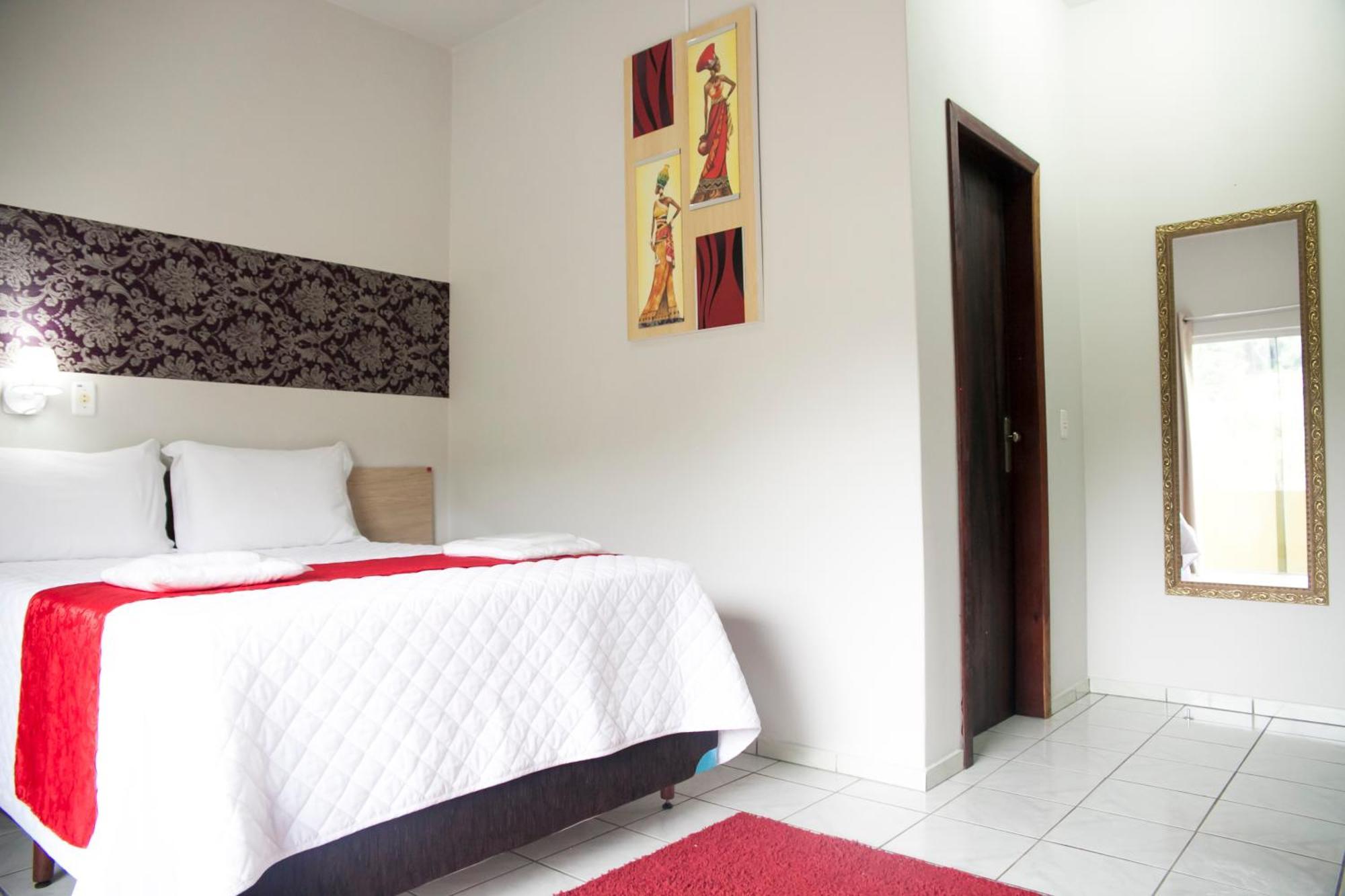 Hotel Grezelle Santa Bárbara Buitenkant foto