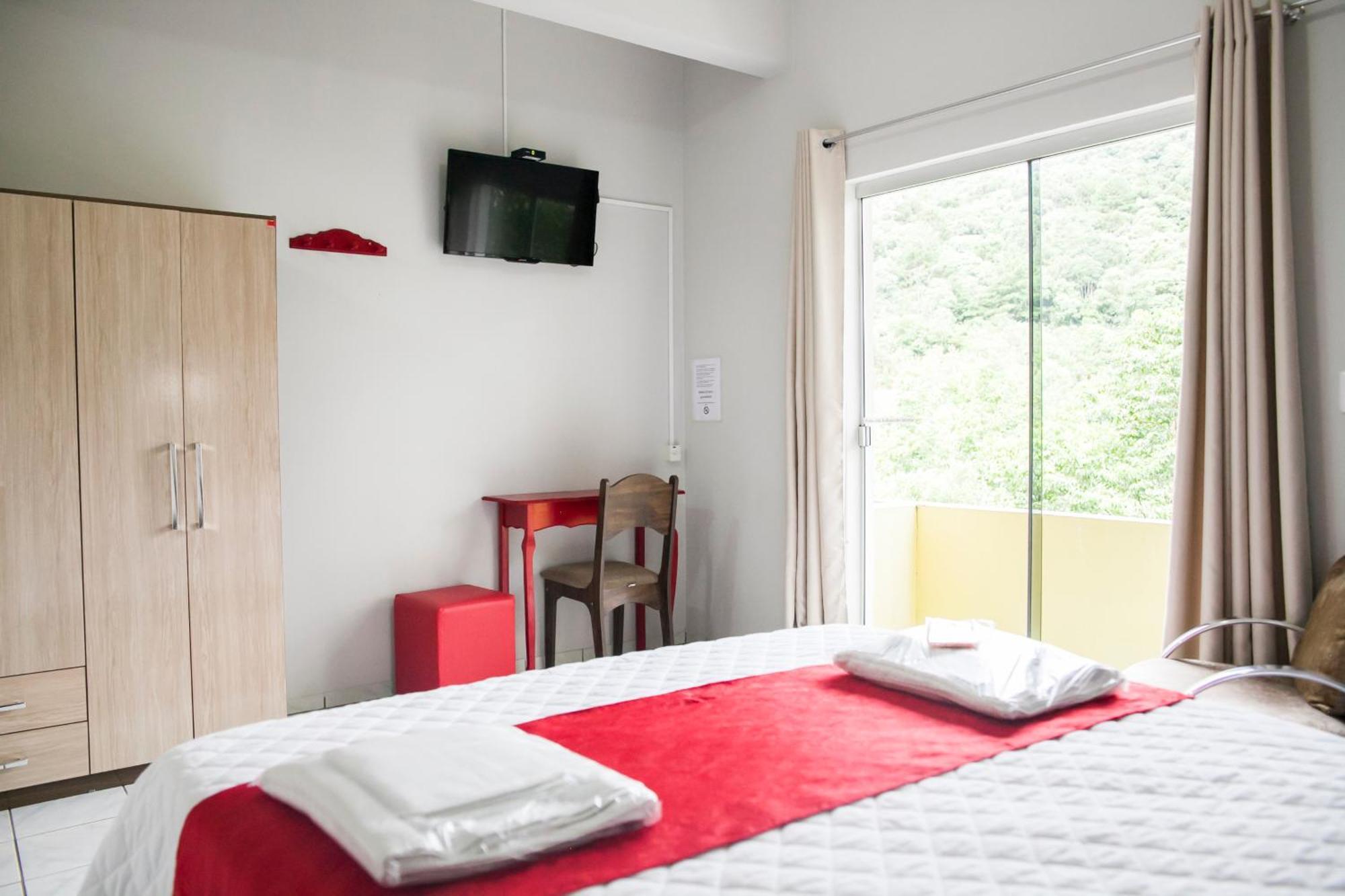 Hotel Grezelle Santa Bárbara Buitenkant foto