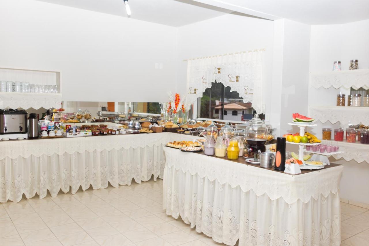 Hotel Grezelle Santa Bárbara Buitenkant foto