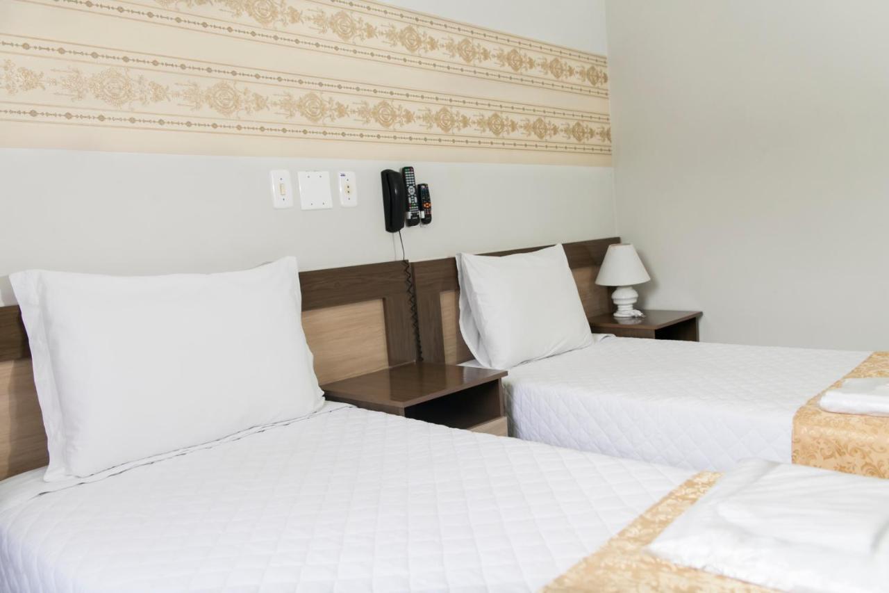 Hotel Grezelle Santa Bárbara Buitenkant foto