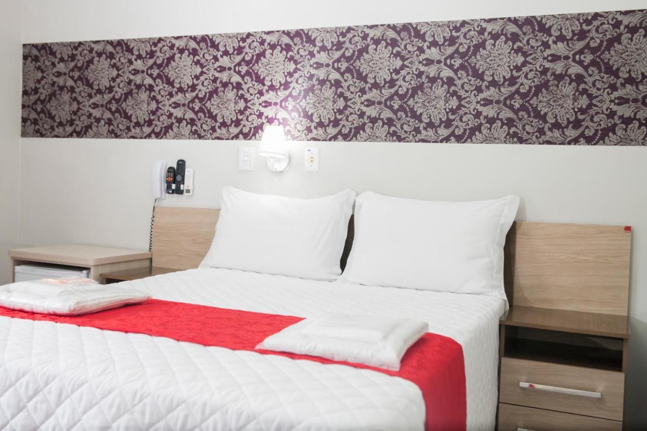 Hotel Grezelle Santa Bárbara Buitenkant foto